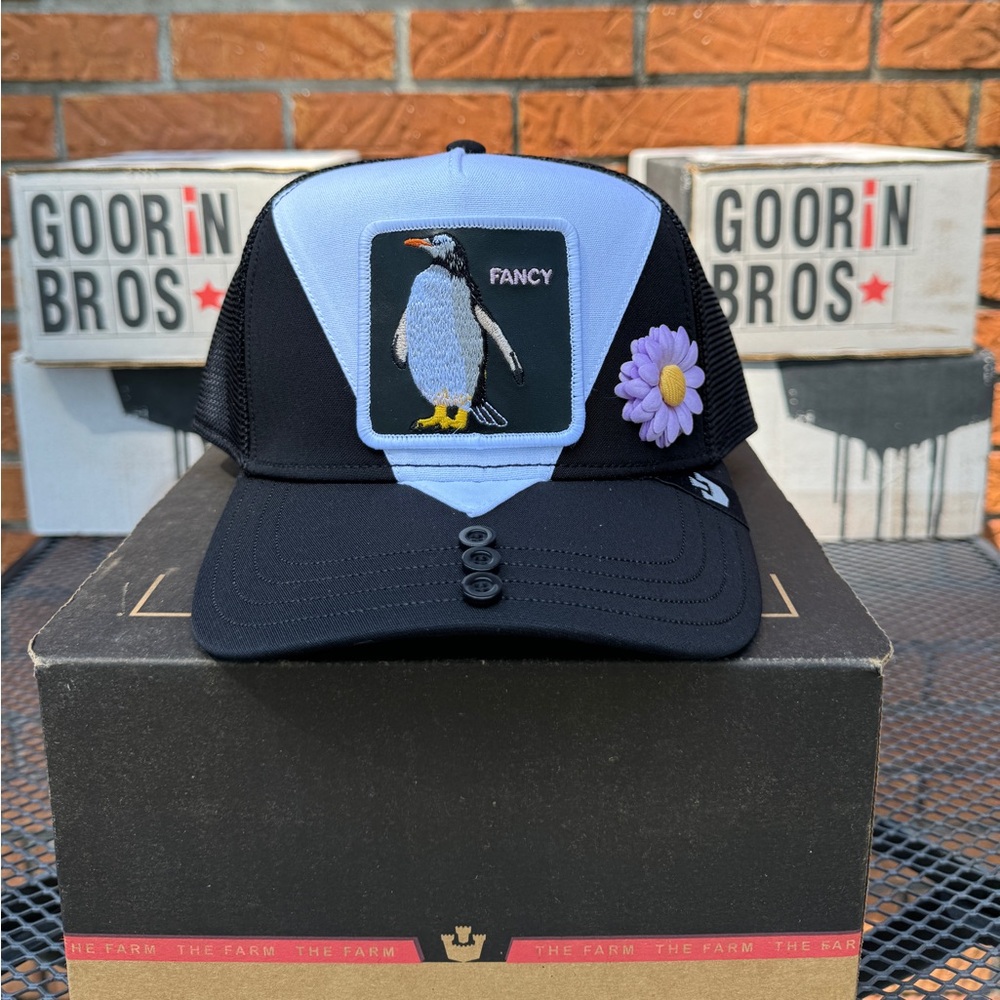Goorin Bros The Farm Animal Trucker Fancy NEW